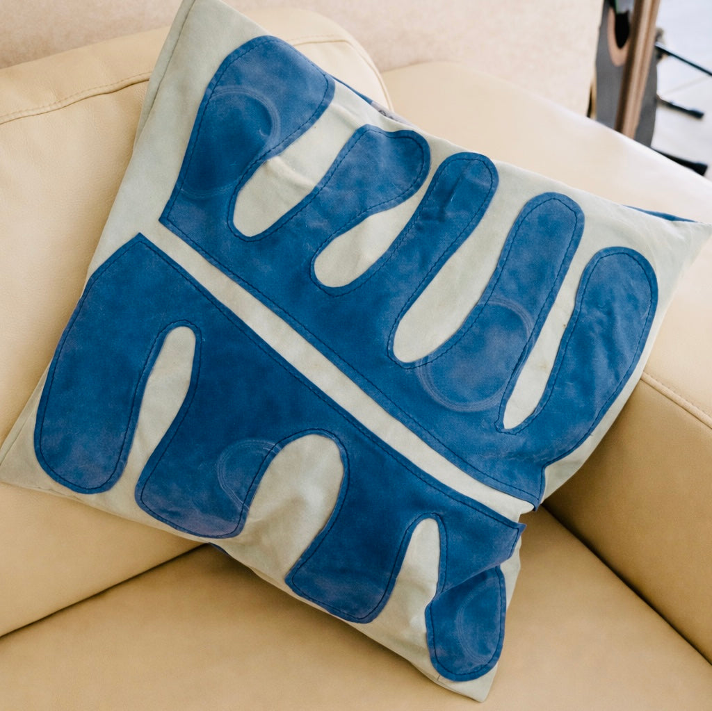 Sustainable Cushion Covers – Handmade from Upcycled Air Mattresses | Eco-Friendly Home Decor