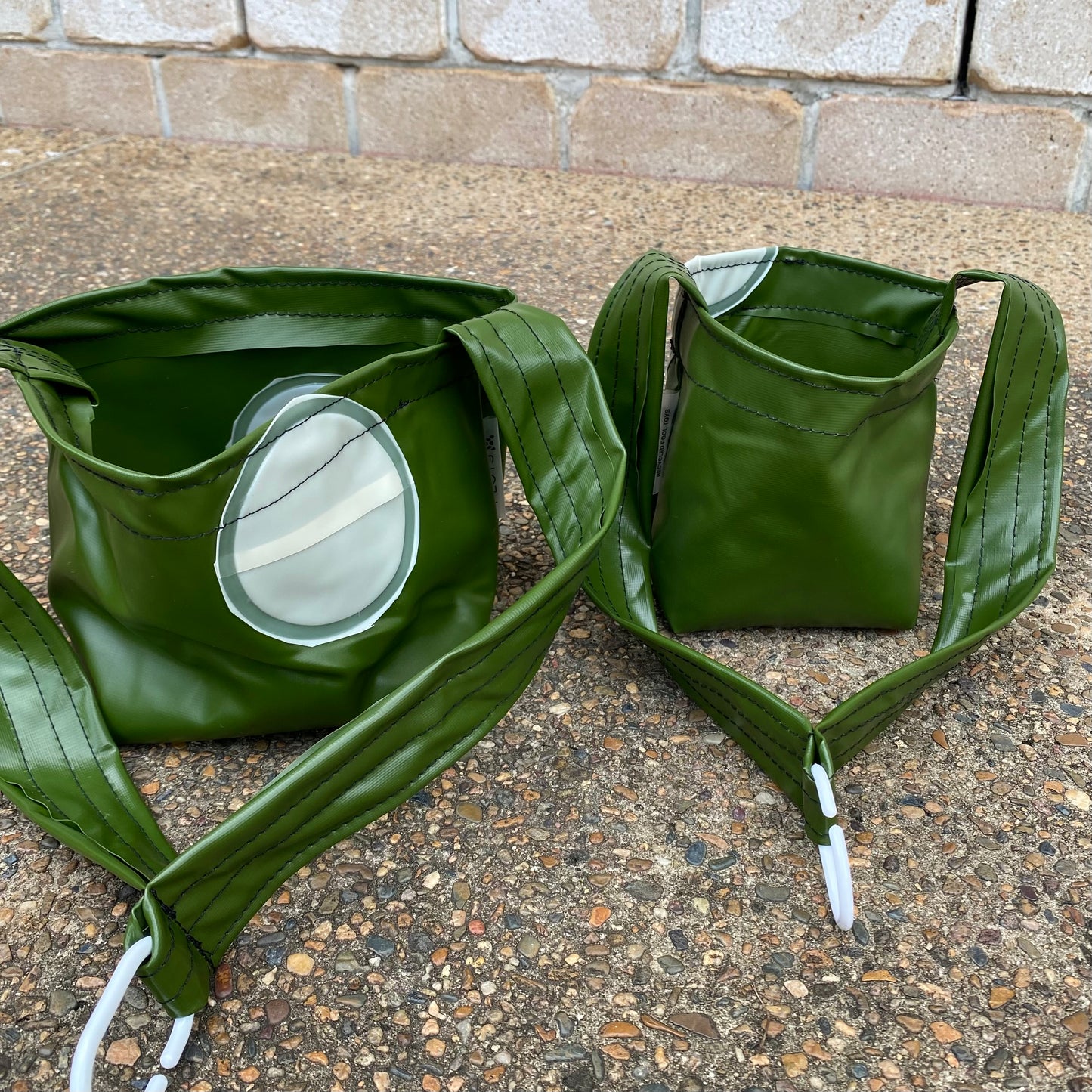 Waterproof Peg basket or Plant hanger sustainably made from upcycled plastics, the best eco peg basket that clips onto your washing line ideal gift for Mothers Day