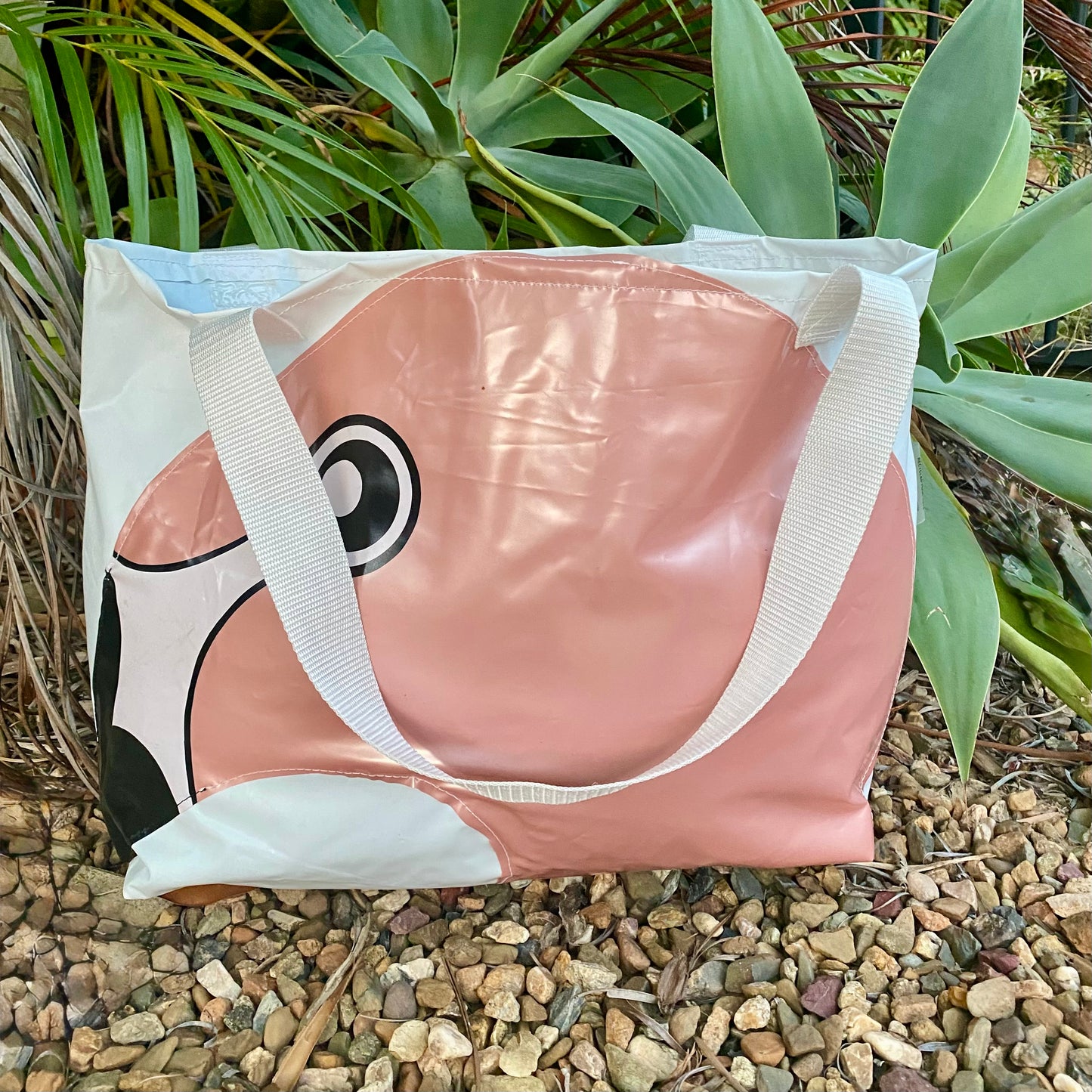Carry-All Beach Bag Large – Sustainable Tote Made from Upcycled Pool Inflatables