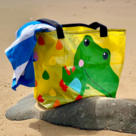 Carry-All Beach Bag Large – Sustainable Tote Made from Upcycled Pool Inflatables