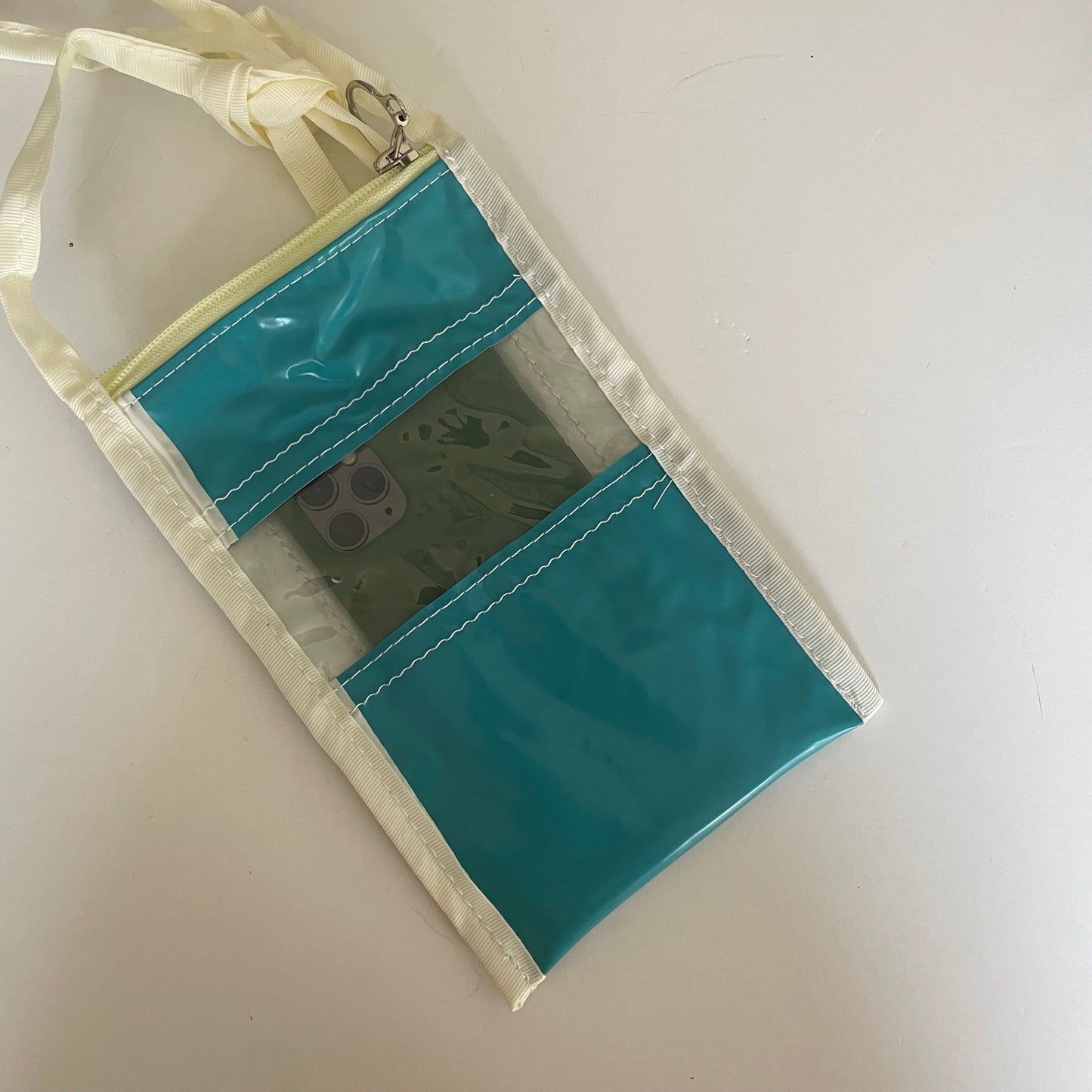 Mobile Phone Crossbody Purses – Sustainable Phone Purse Made from Upcycled Pool Inflatables