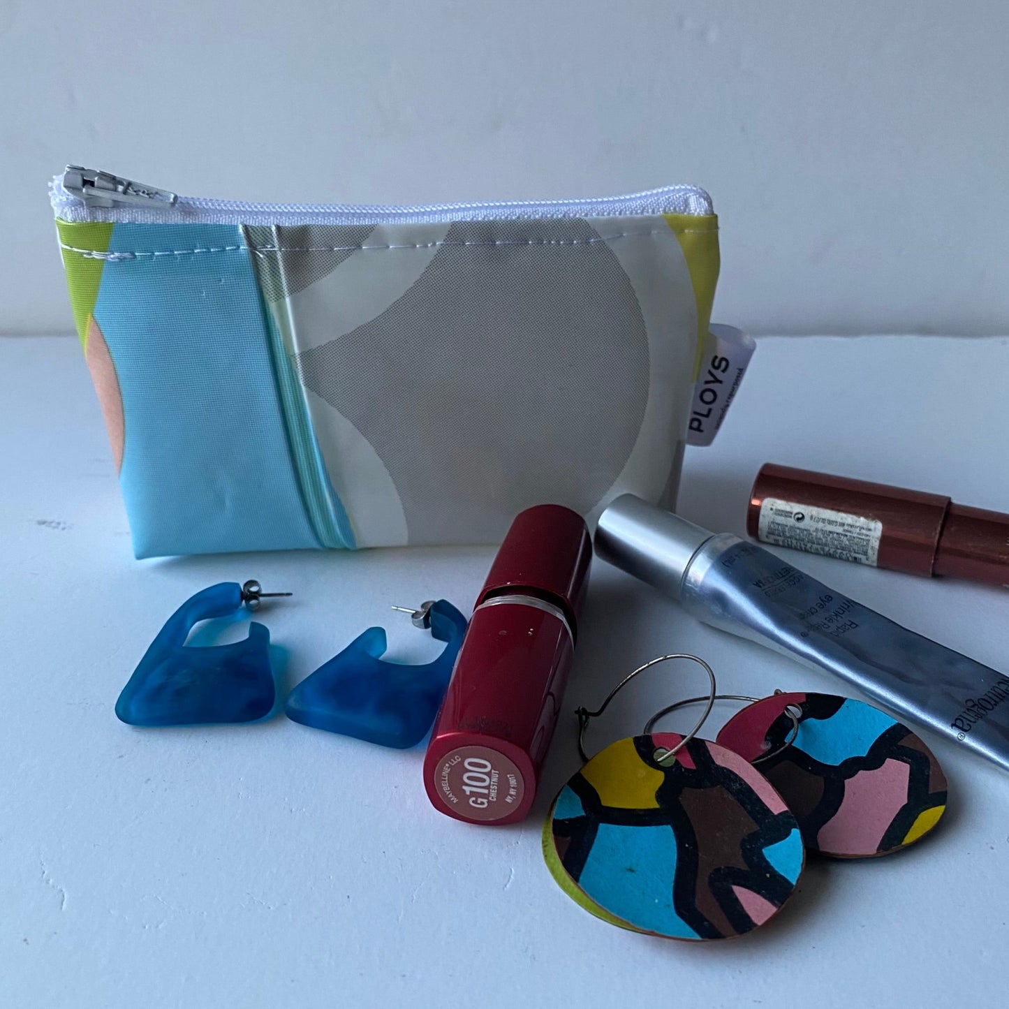Mini Cosmetics or Coin Purse – Sustainable Earring or Cosmetics Purse Made from Upcycled Pool Inflatables