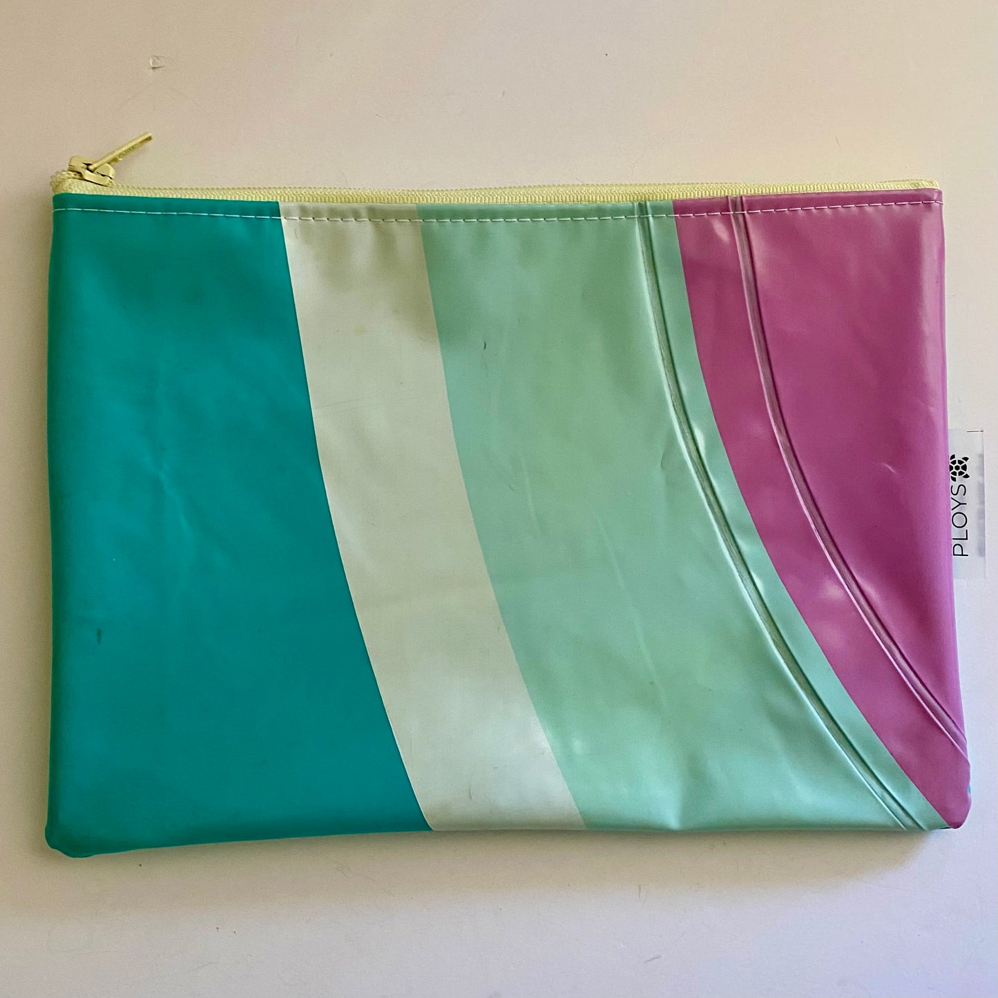 Wet Bag Medium, Dry Bag, Zippered Pouch - Recycled inflatables