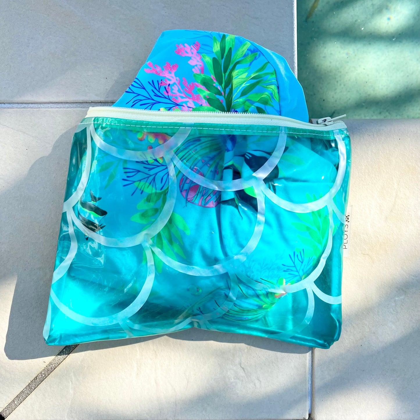 Wet Bag Medium, Dry Bag, Zippered Pouch - Recycled inflatables