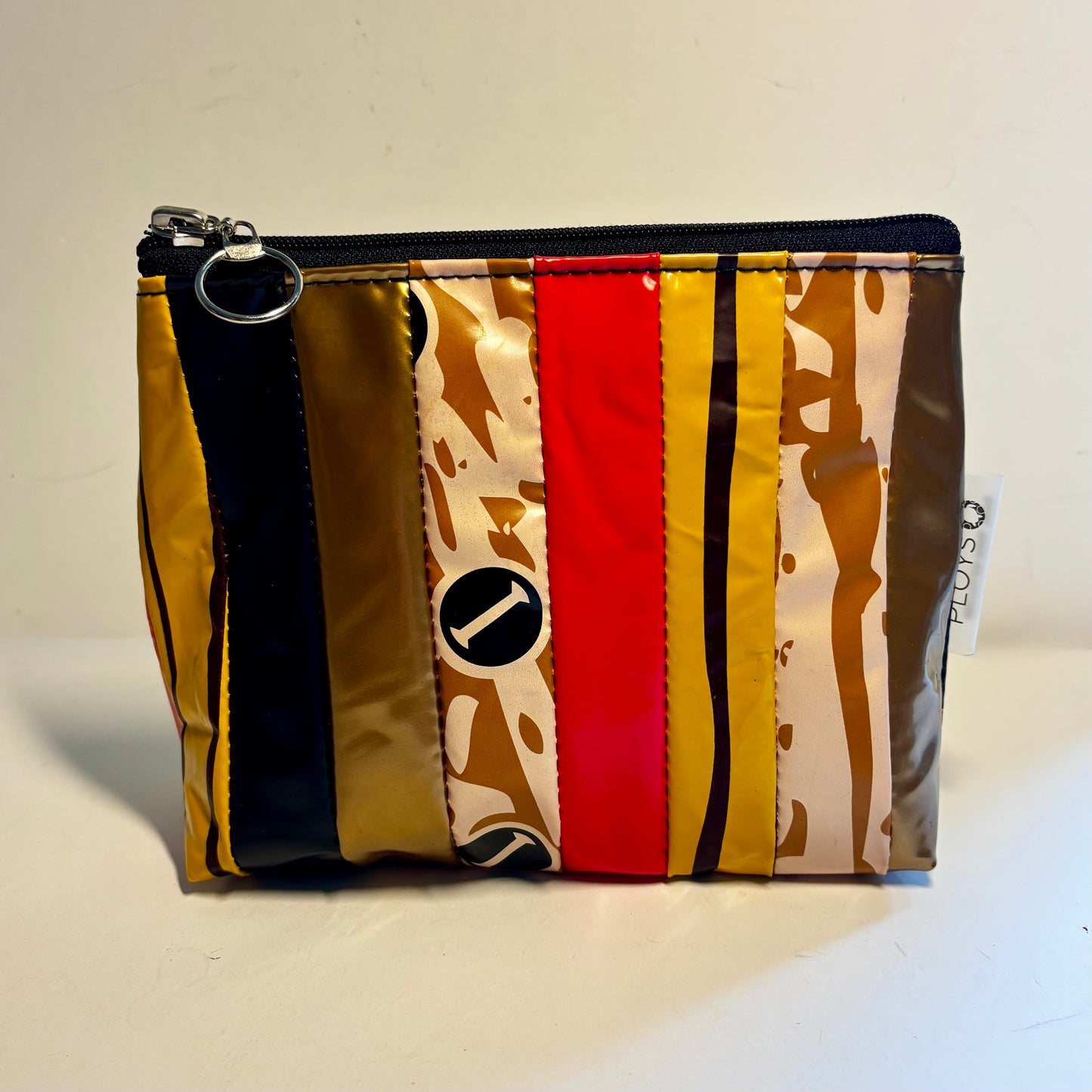 Eco-Friendly Cosmetics Purse – Sustainable Toiletry Bag Made from Upcycled Pool Inflatables | Waterproof Travel Pouch