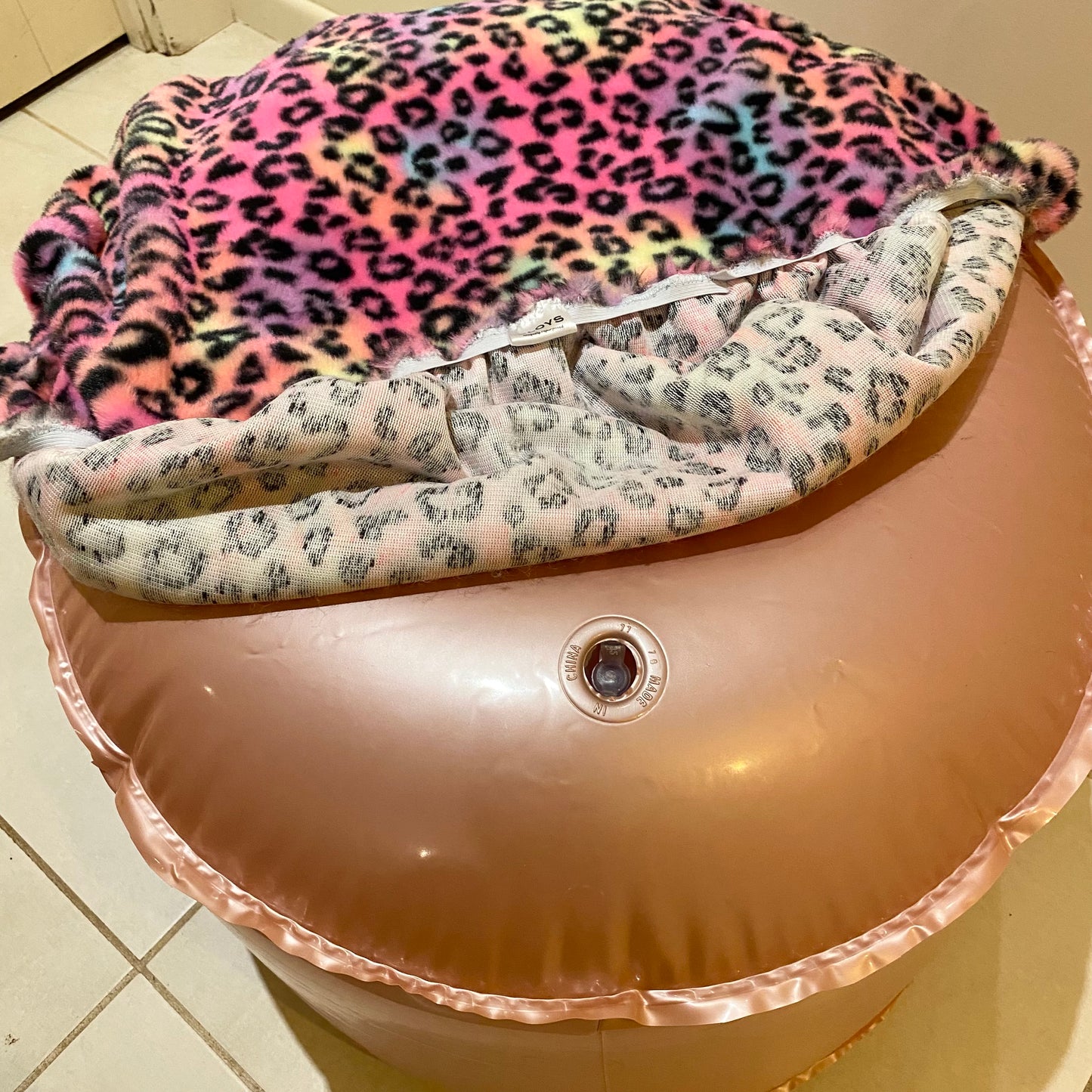 Pouffe or Ottoman - ex pool Inflatable