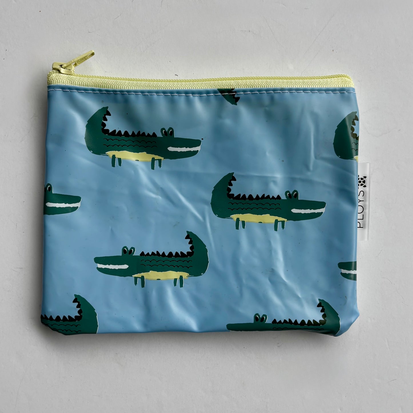 Wet Bag Small – Zippered Pouch from Upcycled Pool Inflatables