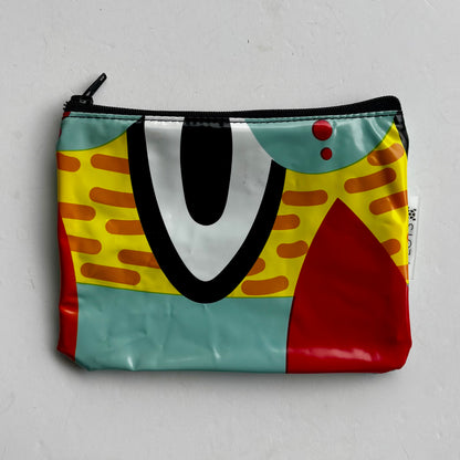 Wet Bag Small – Zippered Pouch from Upcycled Pool Inflatables