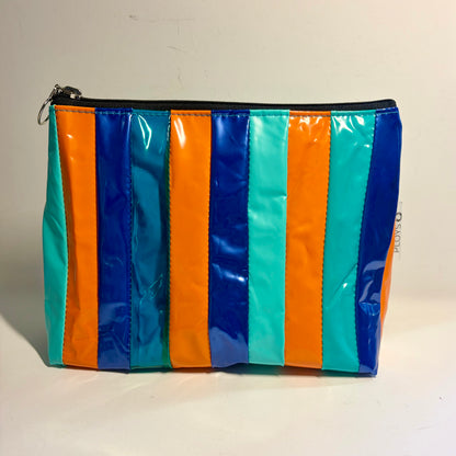 Eco-Friendly Cosmetics Purse – Sustainable Toiletry Bag Made from Upcycled Pool Inflatables | Waterproof Travel Pouch