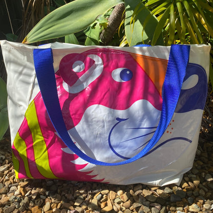 Carry-All Beach Bag Large – Sustainable Tote Made from Upcycled Pool Inflatables | Eco-Friendly Waterproof Bag