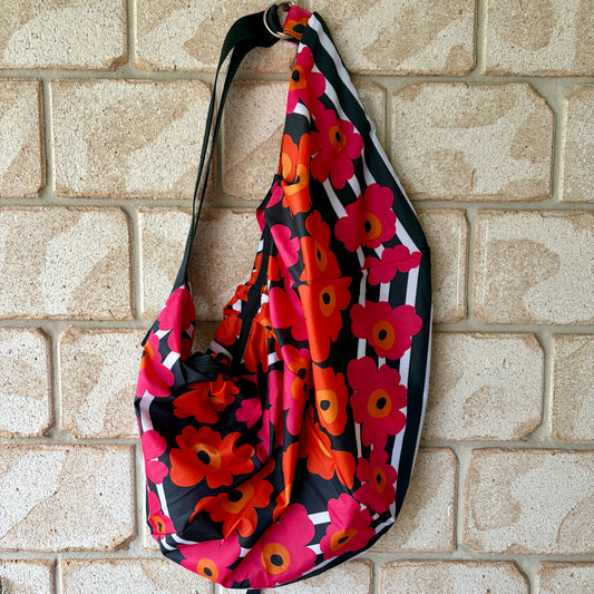 Boho and Tasuki Bags – Handmade from Upcycled Flags, Parachutes and Umbrella Fabric | Sustainable Fashion