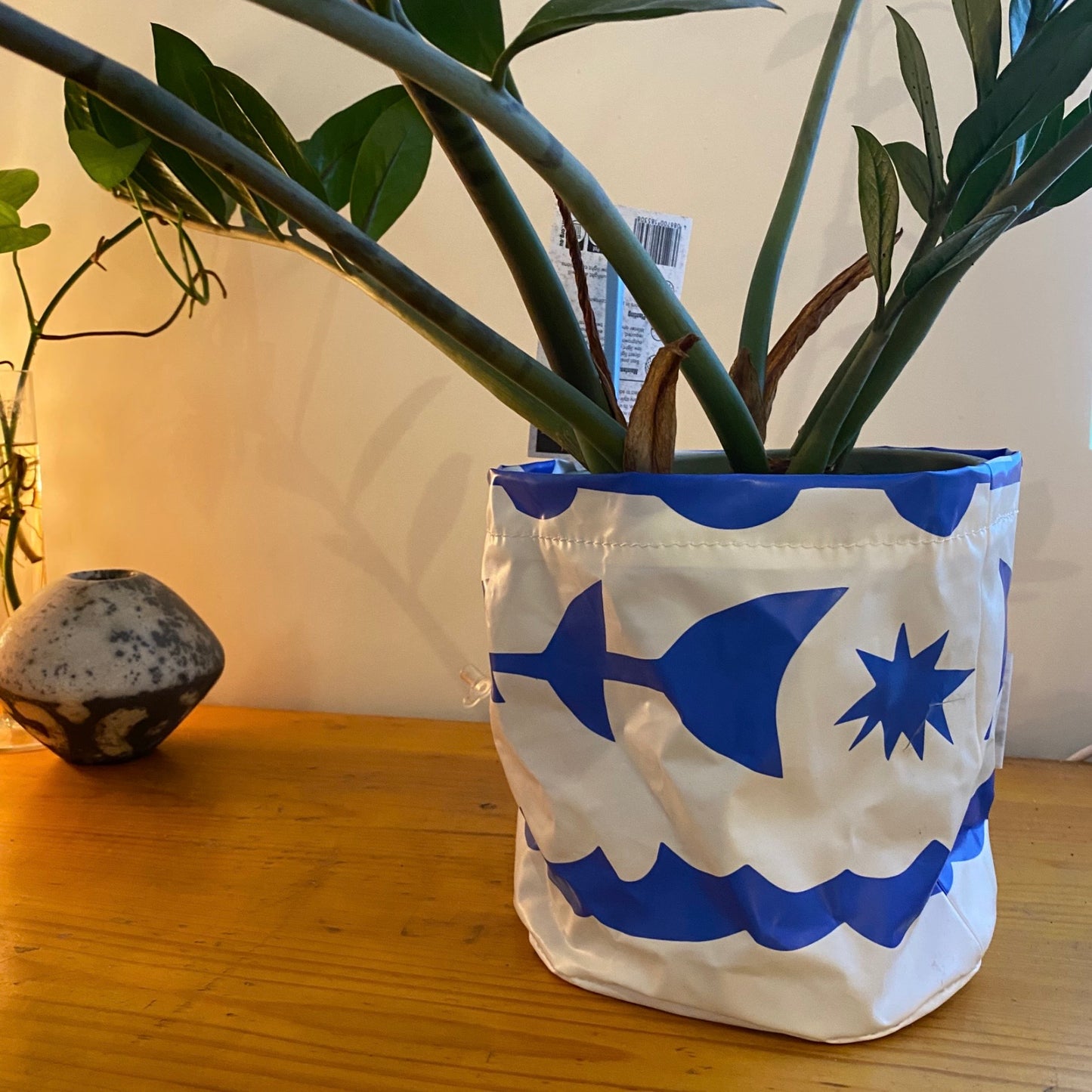 Sustainable Plant Pots & Storage Baskets – Upcycled from Pool Inflatables