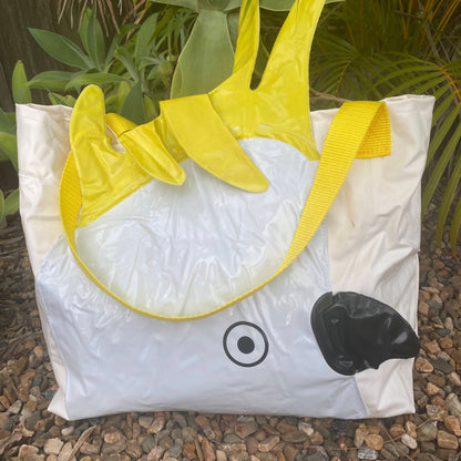 Carry-All Beach Bag Large – Sustainable Tote Made from Upcycled Pool Inflatables