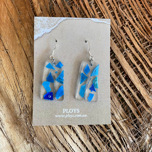 Earrings from micro plastics