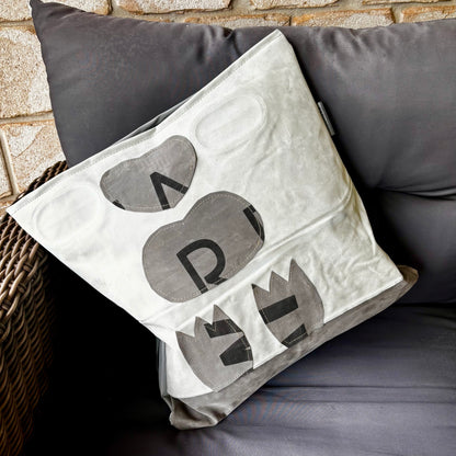 Sustainable Cushion Covers – Handmade from Upcycled Air Mattresses | Eco-Friendly Home Decor