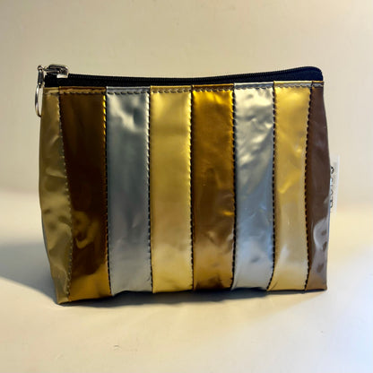 Eco-Friendly Cosmetics Purse – Sustainable Toiletry Bag Made from Upcycled Pool Inflatables | Waterproof Travel Pouch