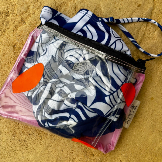 Wet Bag Small – Zippered Pouch from Upcycled Pool Inflatables