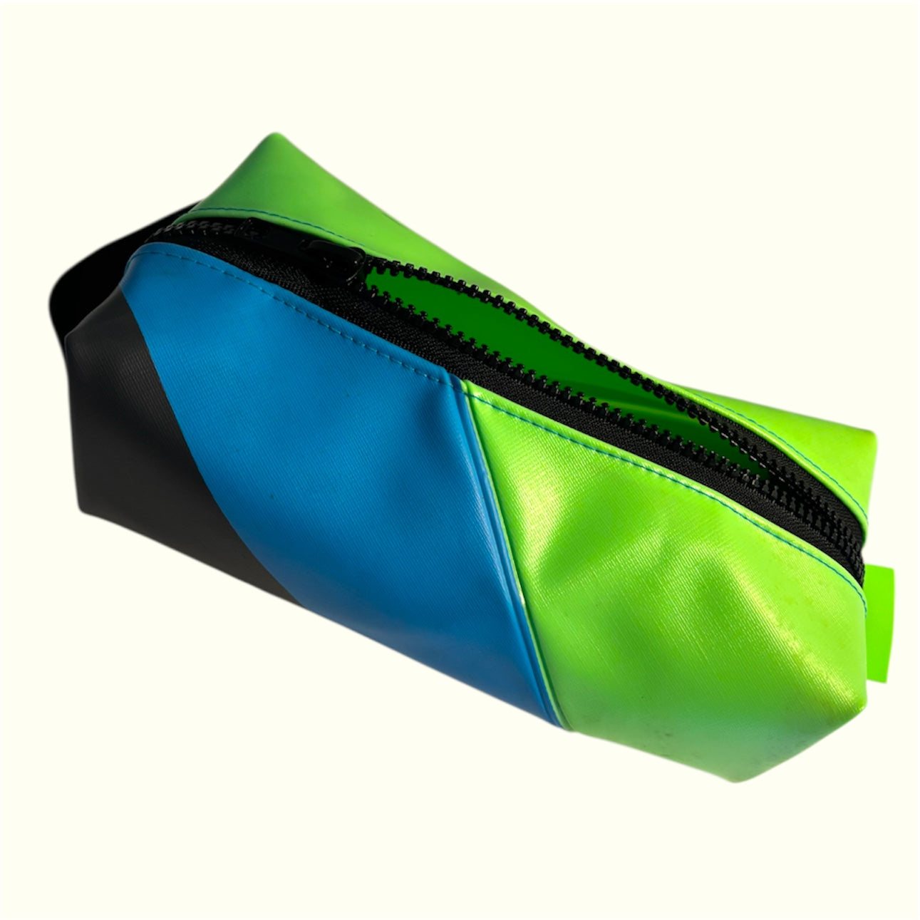 Eco-Friendly Wash Bag – Sustainable Zipper Box Pouch Made from Upcycled Pool Inflatables | Waterproof Travel Pouch