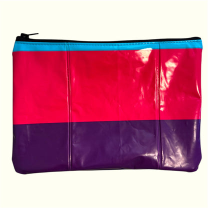 Wet Bag Medium – Eco-Friendly Purse Made from Upcycled Pool Inflatables | Unique Wet Bag