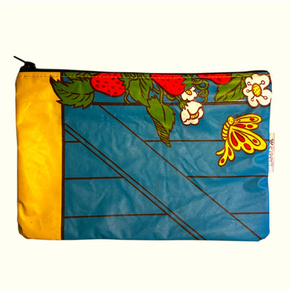 Wet Bag Medium – Eco-Friendly Purse Made from Upcycled Pool Inflatables | Unique Wet Bag