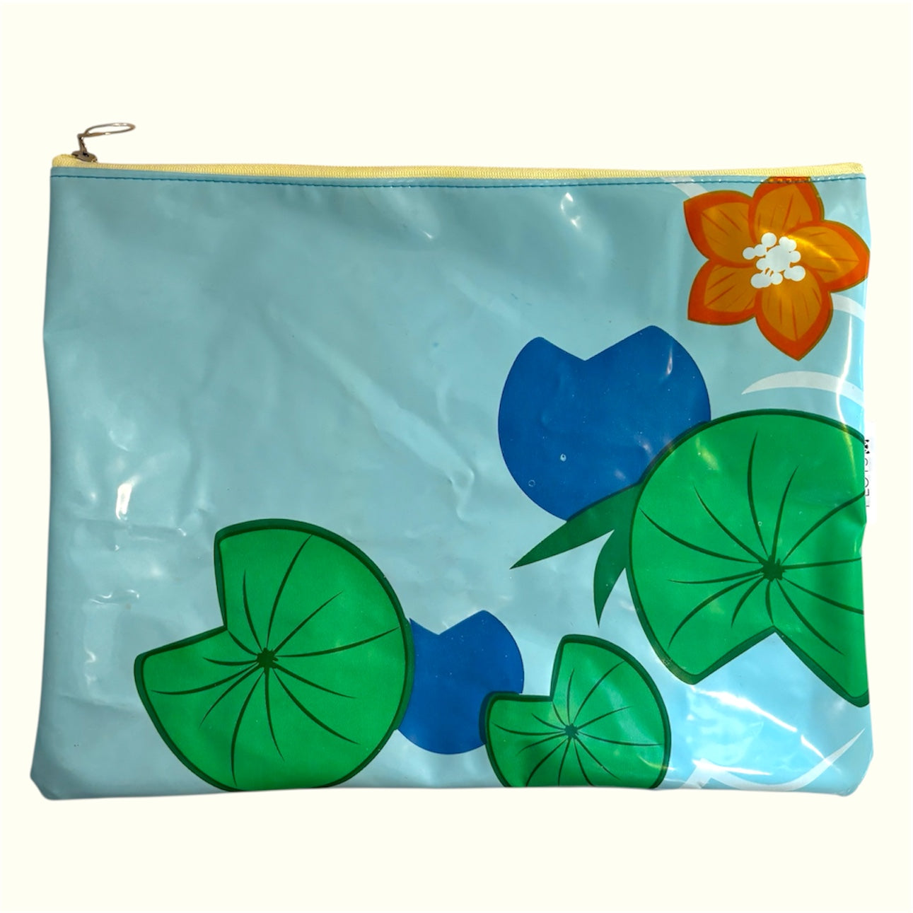 A3 waterproof wet bag zipper pouch made from recycled PVC pool inflatables. Designed to store wet swimwear, reusable nappies, beachwear and soiled clothing. Lightweight, durable and sustainable—ideal for swimming, travel and everyday use.